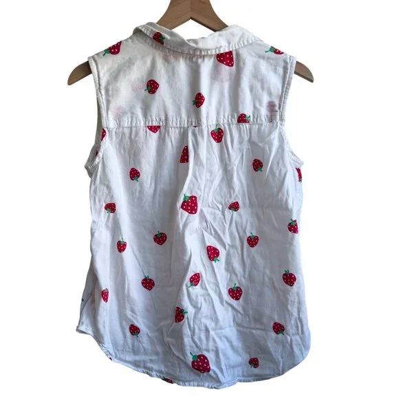 White Strawberry Fruit Print Sleeveless Summer Button Down shirt Size M - Picture 3 of 3